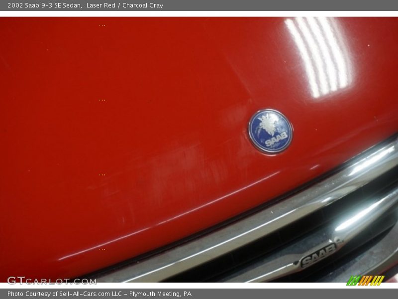 Laser Red / Charcoal Gray 2002 Saab 9-3 SE Sedan