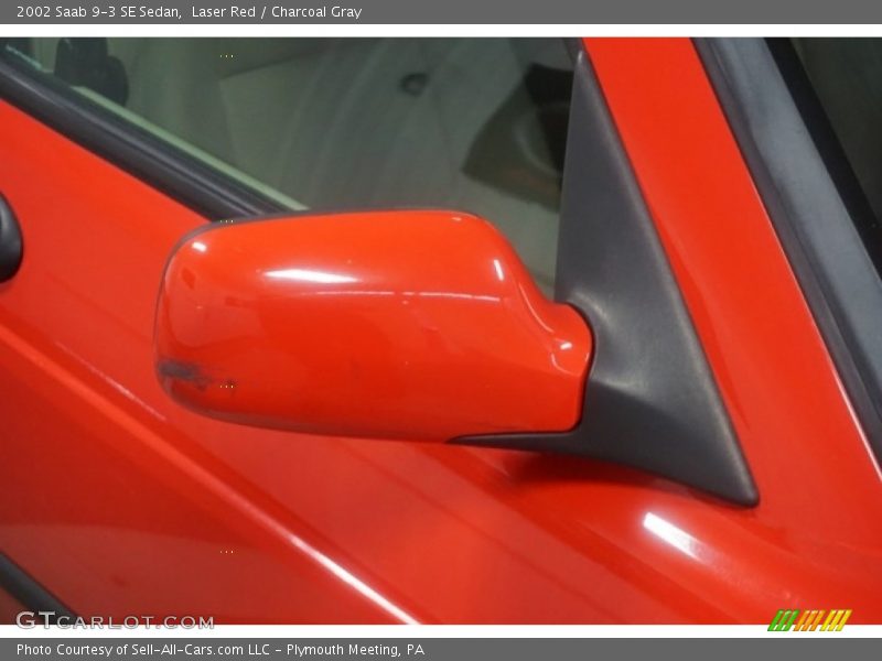 Laser Red / Charcoal Gray 2002 Saab 9-3 SE Sedan