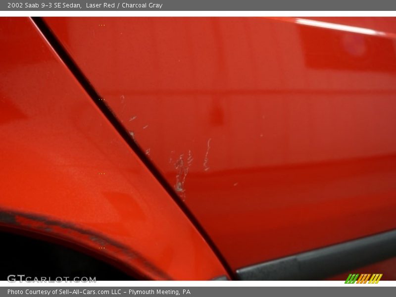 Laser Red / Charcoal Gray 2002 Saab 9-3 SE Sedan