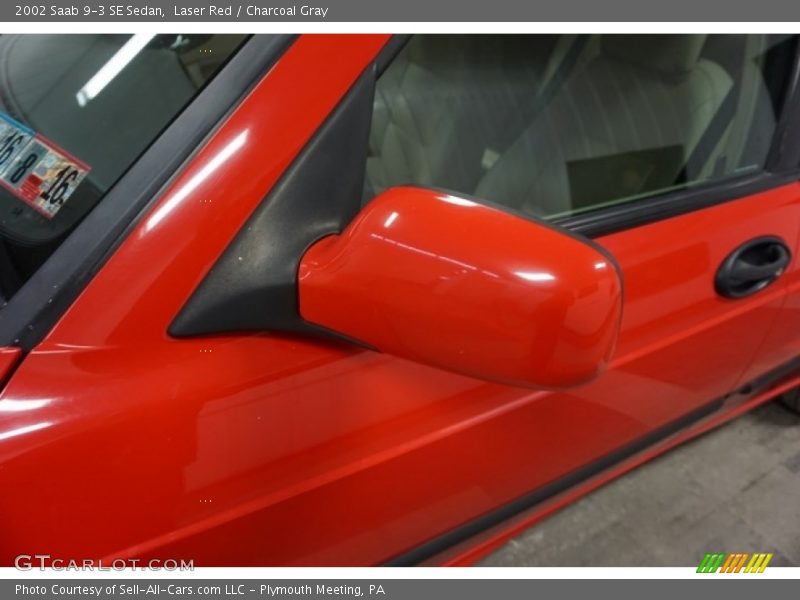 Laser Red / Charcoal Gray 2002 Saab 9-3 SE Sedan