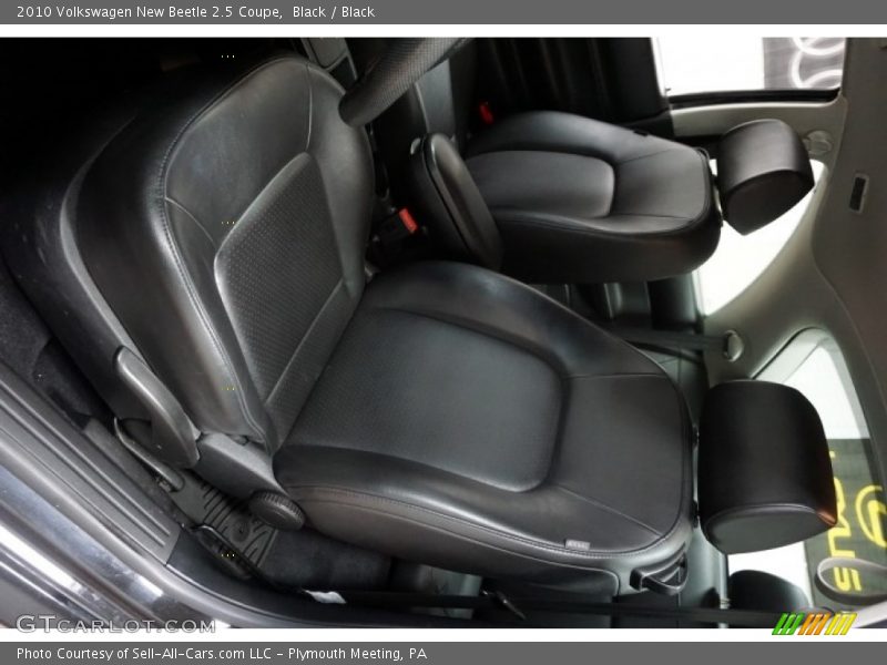 Black / Black 2010 Volkswagen New Beetle 2.5 Coupe
