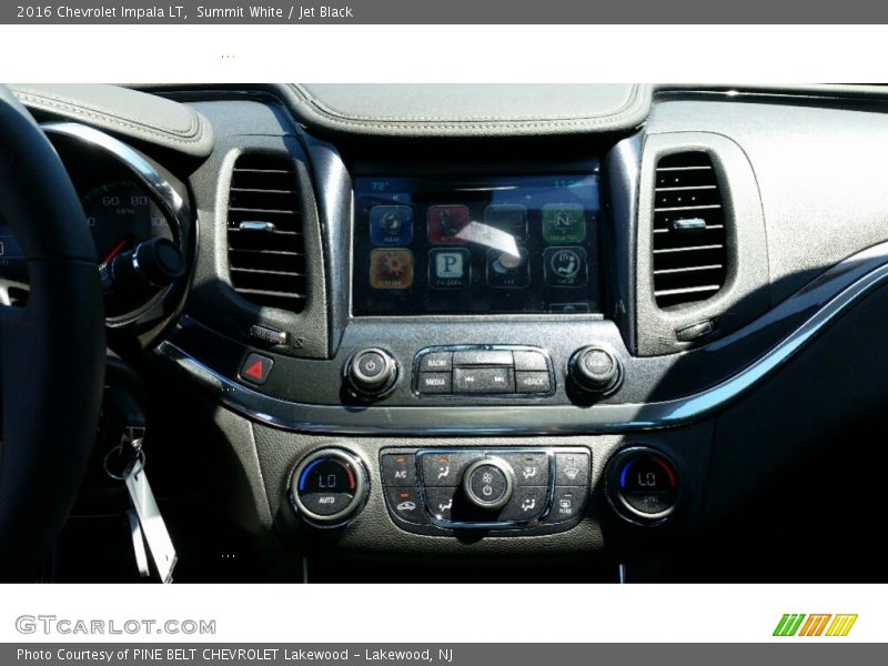 Summit White / Jet Black 2016 Chevrolet Impala LT
