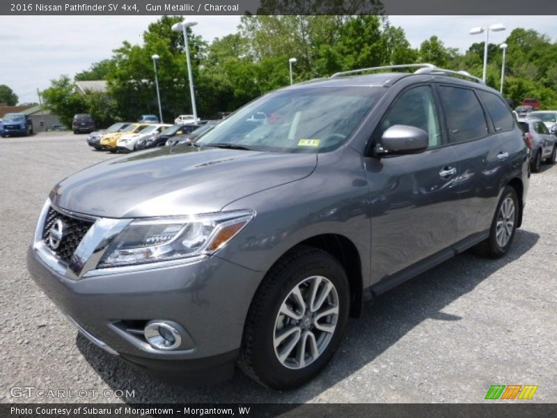 Gun Metallic / Charcoal 2016 Nissan Pathfinder SV 4x4