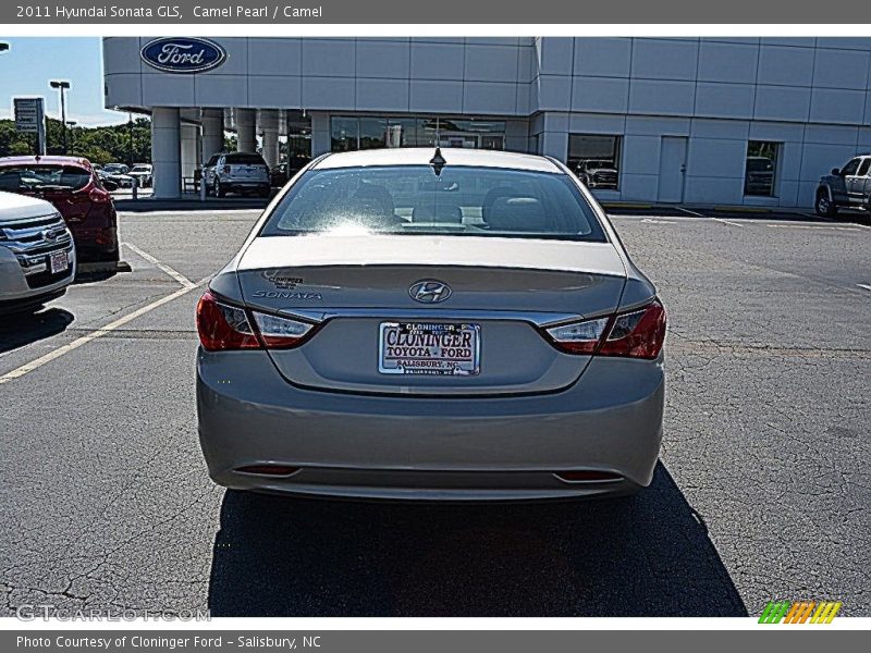 Camel Pearl / Camel 2011 Hyundai Sonata GLS