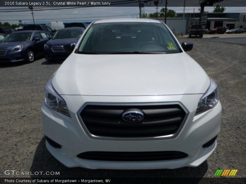 Crystal White Pearl / Warm Ivory 2016 Subaru Legacy 2.5i