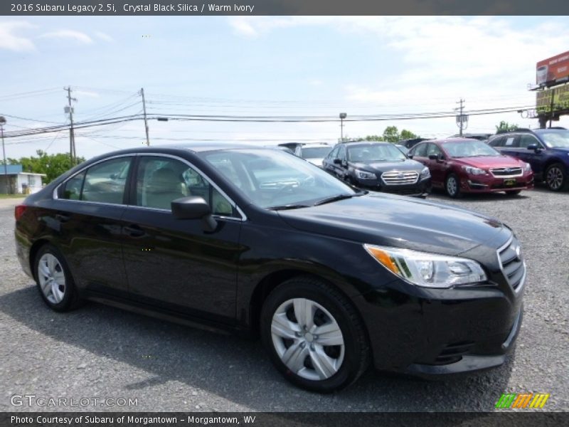 Crystal Black Silica / Warm Ivory 2016 Subaru Legacy 2.5i
