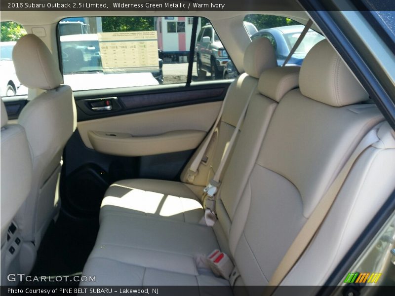 Wilderness Green Metallic / Warm Ivory 2016 Subaru Outback 2.5i Limited