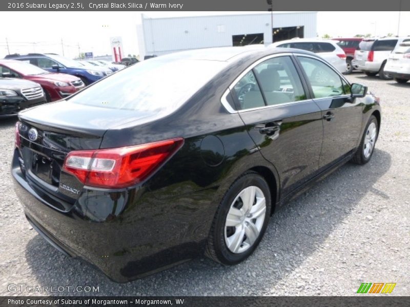 Crystal Black Silica / Warm Ivory 2016 Subaru Legacy 2.5i