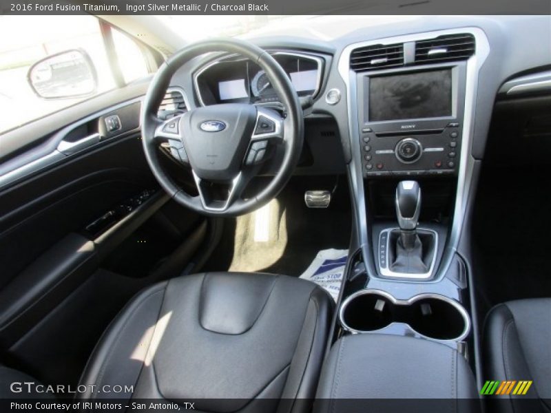 Ingot Silver Metallic / Charcoal Black 2016 Ford Fusion Titanium