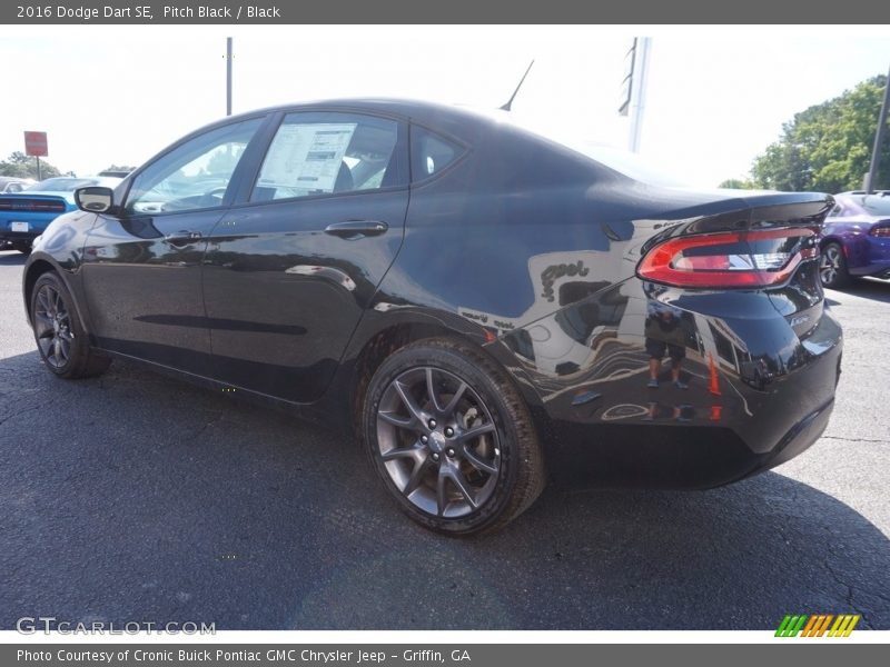 Pitch Black / Black 2016 Dodge Dart SE