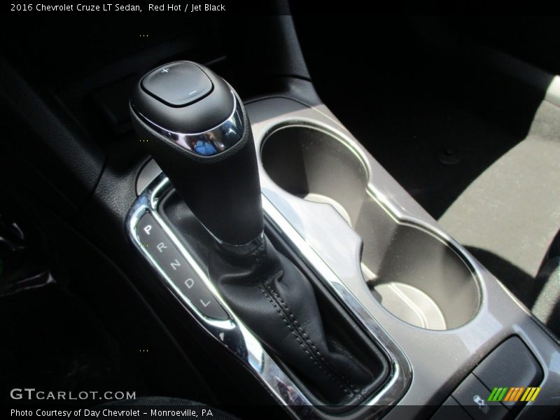 Red Hot / Jet Black 2016 Chevrolet Cruze LT Sedan