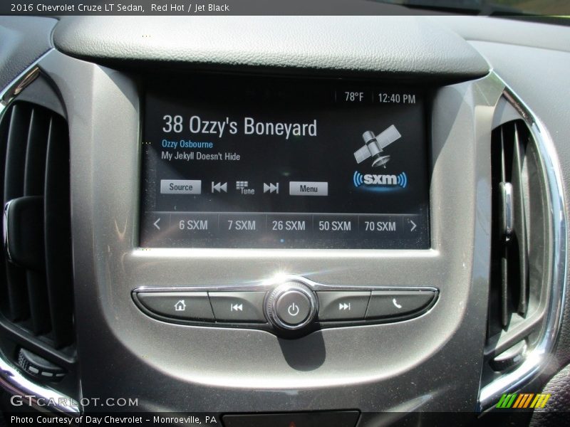 Red Hot / Jet Black 2016 Chevrolet Cruze LT Sedan