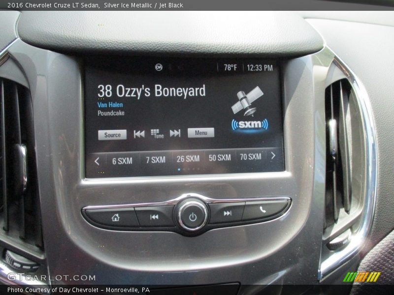 Silver Ice Metallic / Jet Black 2016 Chevrolet Cruze LT Sedan