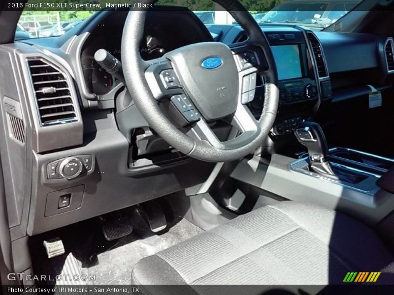 Magnetic / Black 2016 Ford F150 XLT SuperCrew