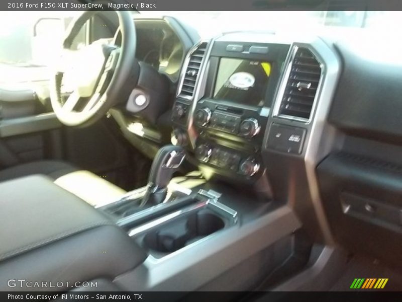 Magnetic / Black 2016 Ford F150 XLT SuperCrew