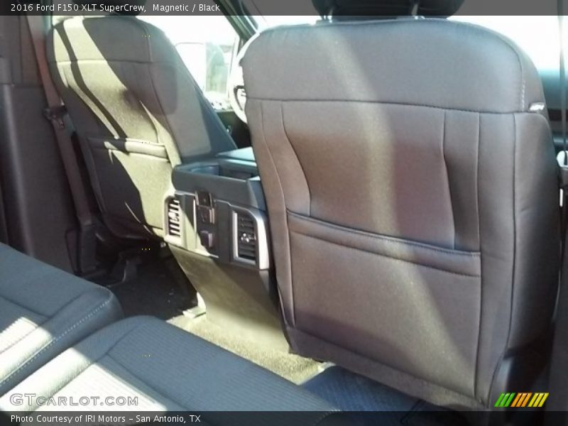 Magnetic / Black 2016 Ford F150 XLT SuperCrew