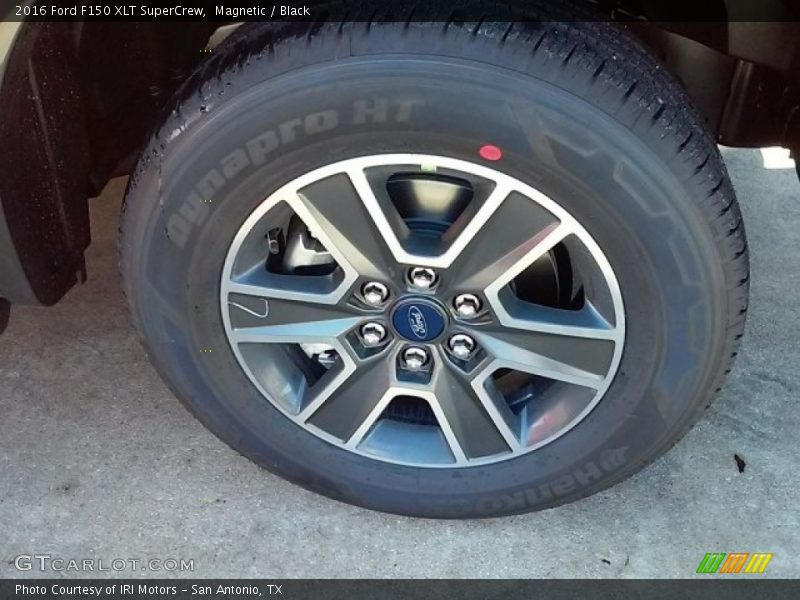 Magnetic / Black 2016 Ford F150 XLT SuperCrew