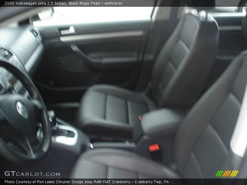 Black Magic Pearl / Anthracite 2005 Volkswagen Jetta 2.5 Sedan