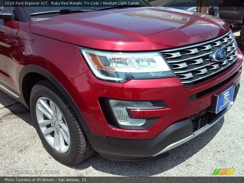 Ruby Red Metallic Tri-Coat / Medium Light Camel 2016 Ford Explorer XLT