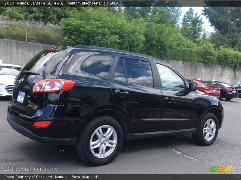 Phantom Black Metallic / Gray 2010 Hyundai Santa Fe GLS 4WD