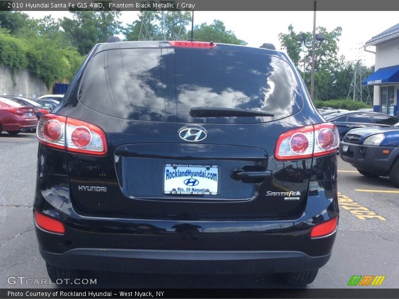 Phantom Black Metallic / Gray 2010 Hyundai Santa Fe GLS 4WD