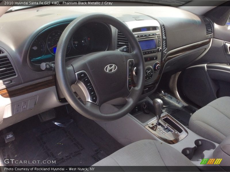Phantom Black Metallic / Gray 2010 Hyundai Santa Fe GLS 4WD