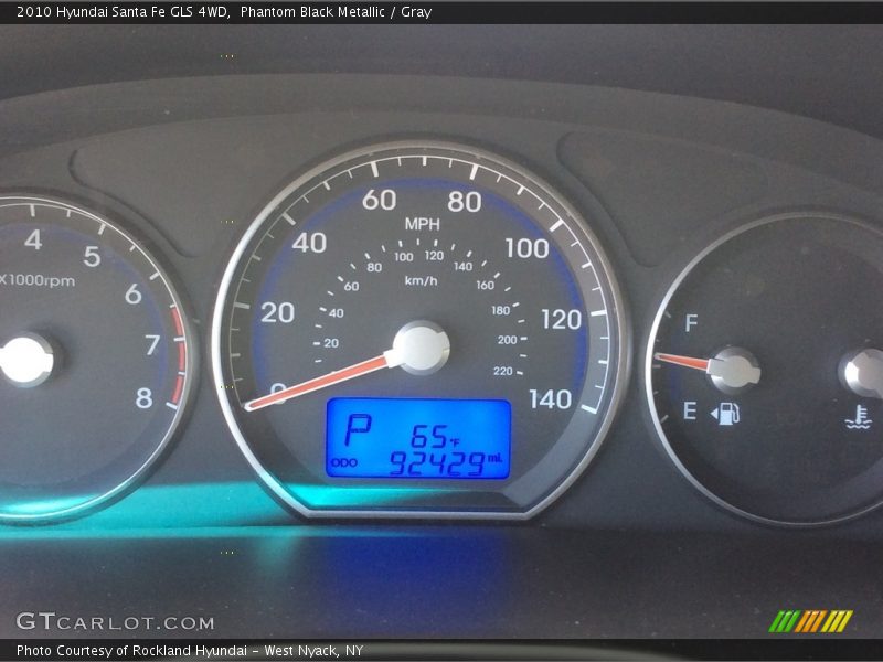 Phantom Black Metallic / Gray 2010 Hyundai Santa Fe GLS 4WD