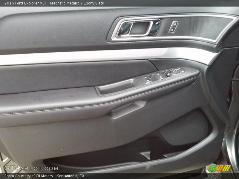 Magnetic Metallic / Ebony Black 2016 Ford Explorer XLT