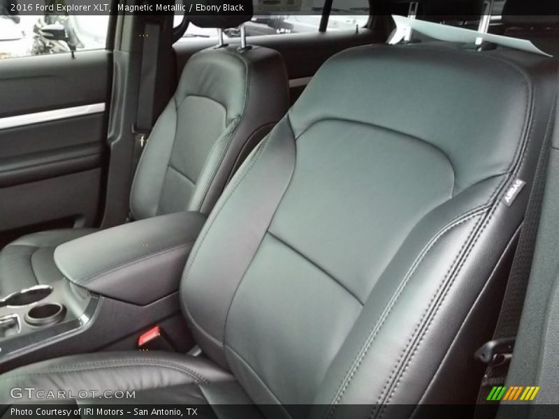 Magnetic Metallic / Ebony Black 2016 Ford Explorer XLT