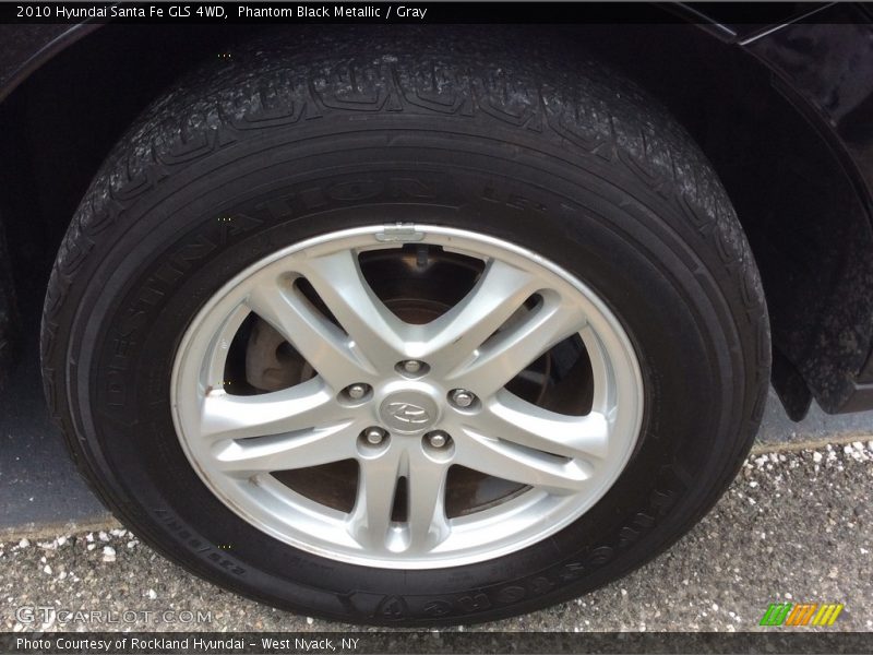 Phantom Black Metallic / Gray 2010 Hyundai Santa Fe GLS 4WD