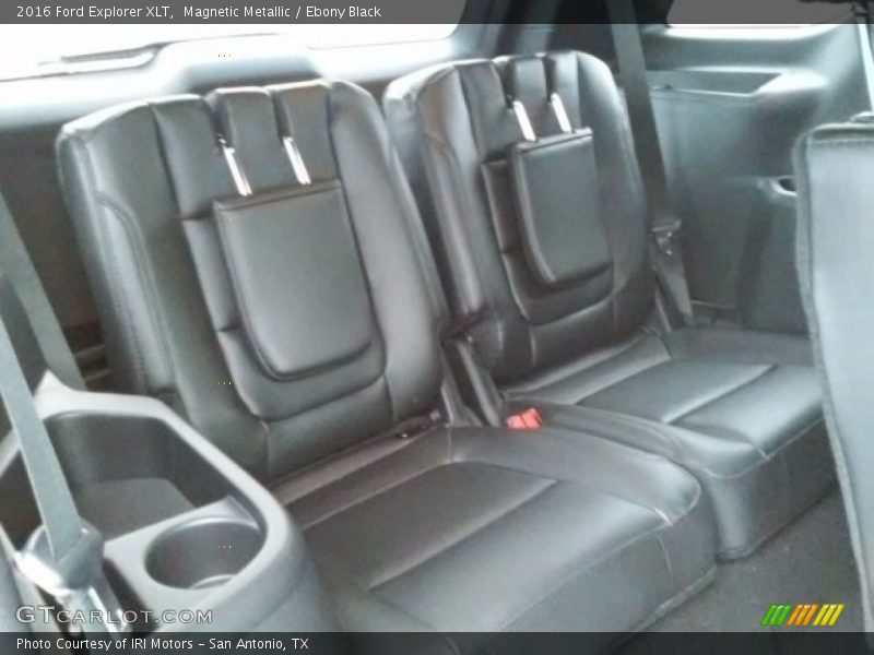 Magnetic Metallic / Ebony Black 2016 Ford Explorer XLT