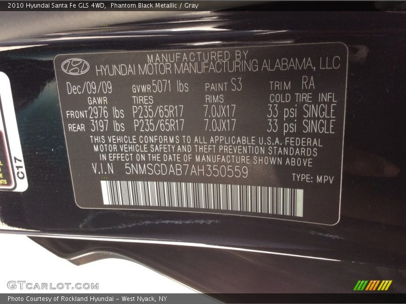 Phantom Black Metallic / Gray 2010 Hyundai Santa Fe GLS 4WD