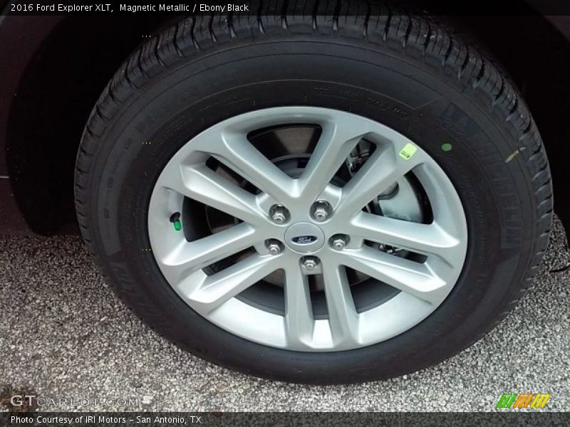 Magnetic Metallic / Ebony Black 2016 Ford Explorer XLT