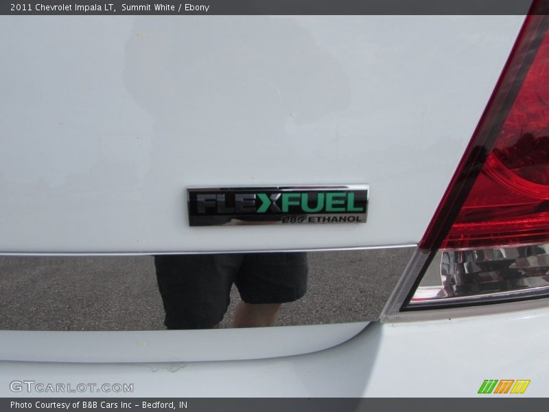 Summit White / Ebony 2011 Chevrolet Impala LT