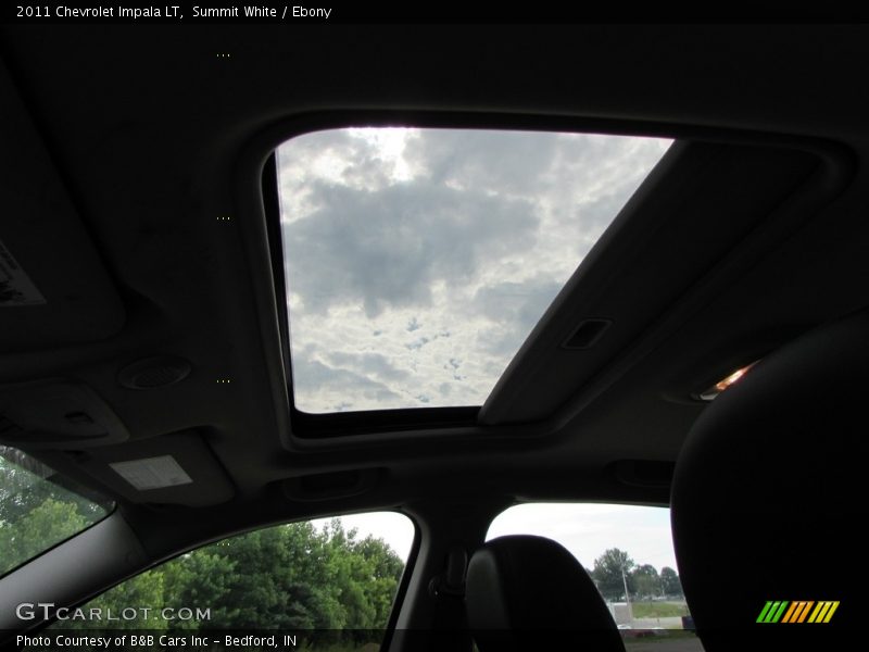 Summit White / Ebony 2011 Chevrolet Impala LT