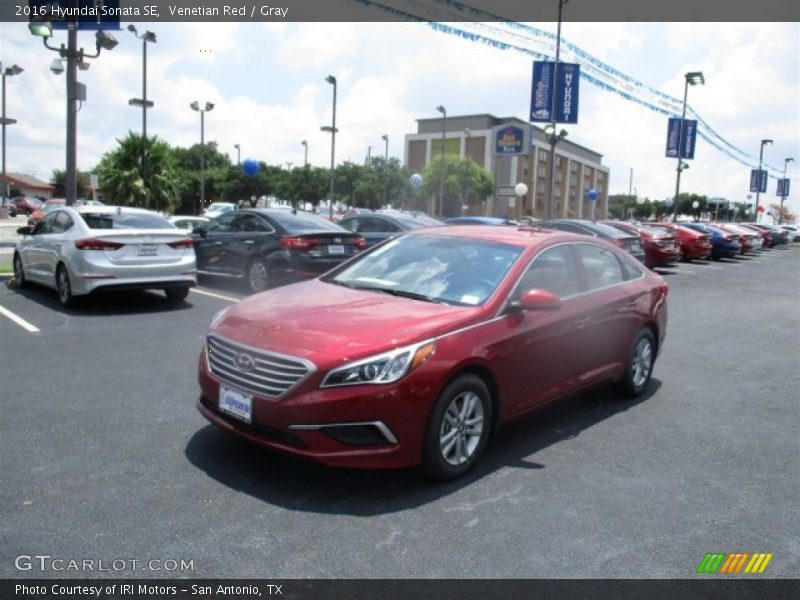 Venetian Red / Gray 2016 Hyundai Sonata SE