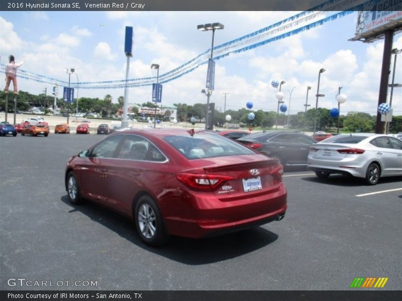 Venetian Red / Gray 2016 Hyundai Sonata SE