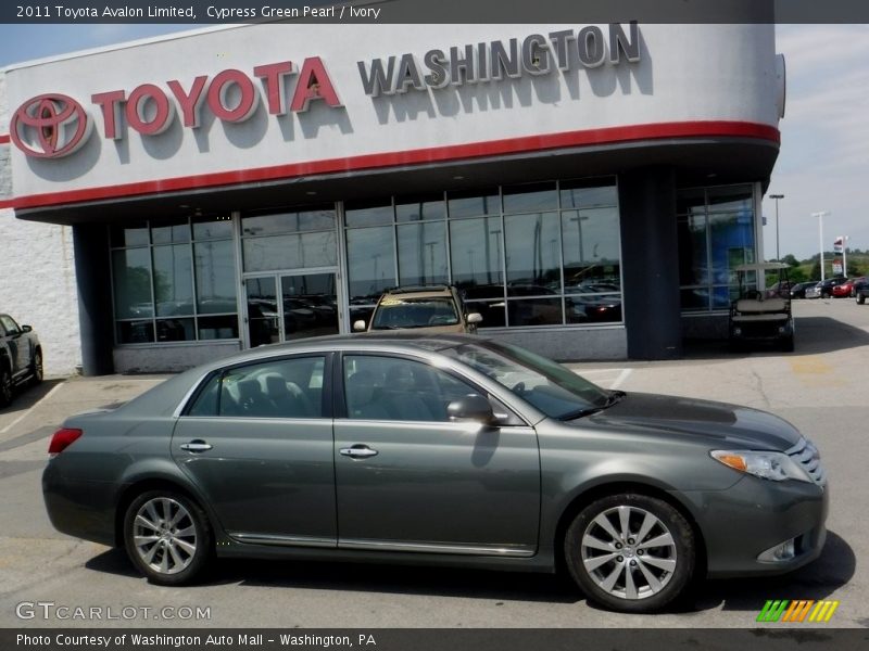 Cypress Green Pearl / Ivory 2011 Toyota Avalon Limited