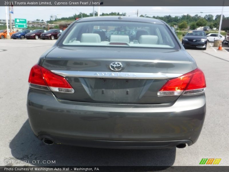 Cypress Green Pearl / Ivory 2011 Toyota Avalon Limited