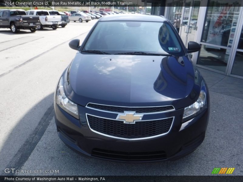 Blue Ray Metallic / Jet Black/Medium Titanium 2014 Chevrolet Cruze LS