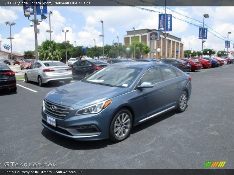 Nouveau Blue / Beige 2016 Hyundai Sonata Sport