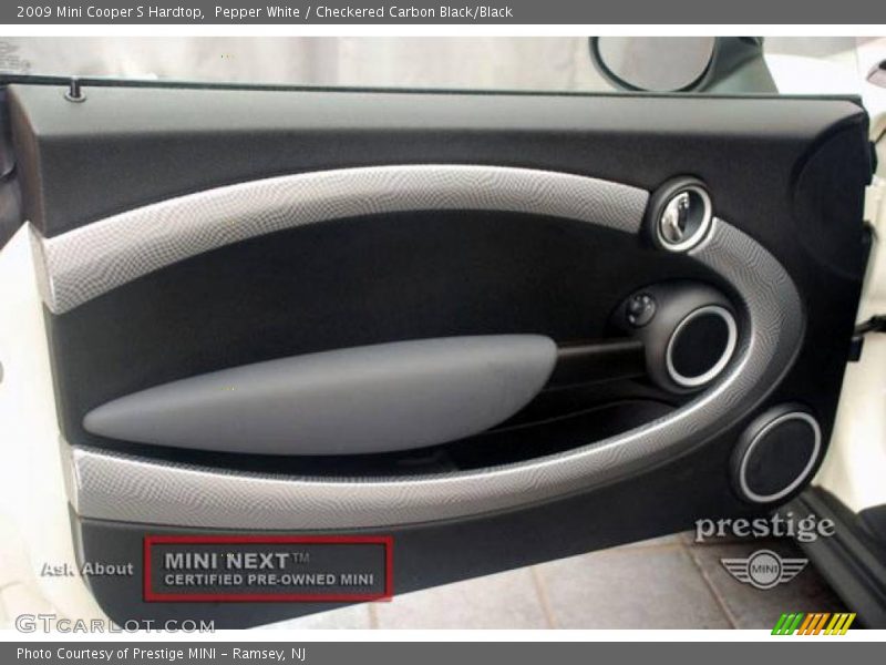 Pepper White / Checkered Carbon Black/Black 2009 Mini Cooper S Hardtop