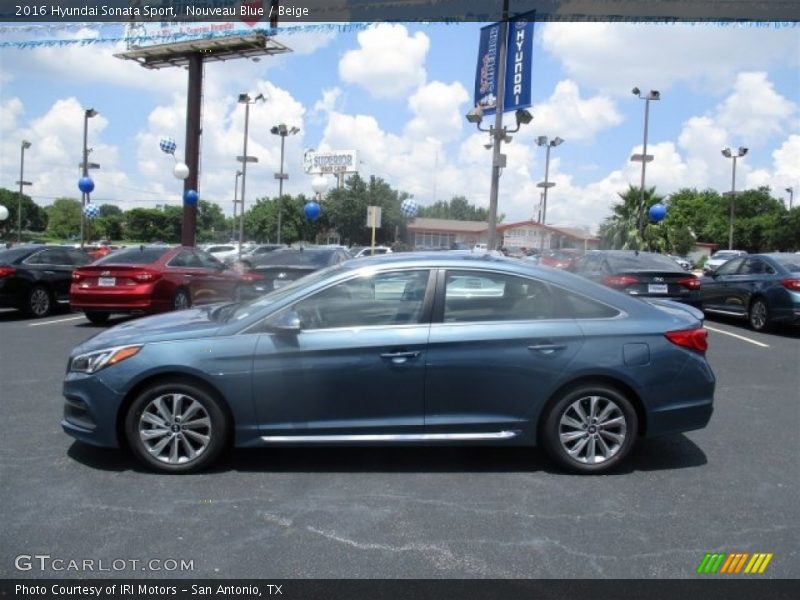 Nouveau Blue / Beige 2016 Hyundai Sonata Sport
