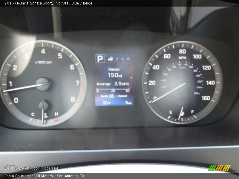 Nouveau Blue / Beige 2016 Hyundai Sonata Sport