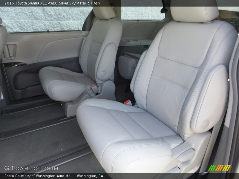 Silver Sky Metallic / Ash 2016 Toyota Sienna XLE AWD