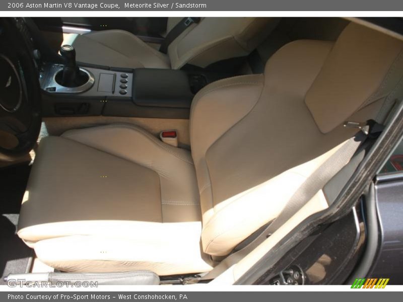 Meteorite Silver / Sandstorm 2006 Aston Martin V8 Vantage Coupe