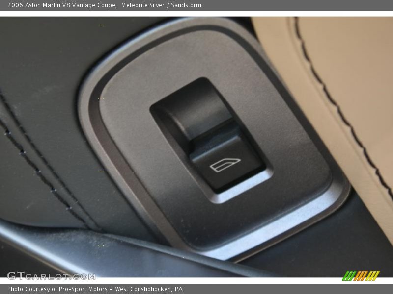 Meteorite Silver / Sandstorm 2006 Aston Martin V8 Vantage Coupe