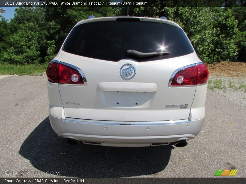 White Diamond Tricoat / Titanium/Dark Titanium 2011 Buick Enclave CXL AWD