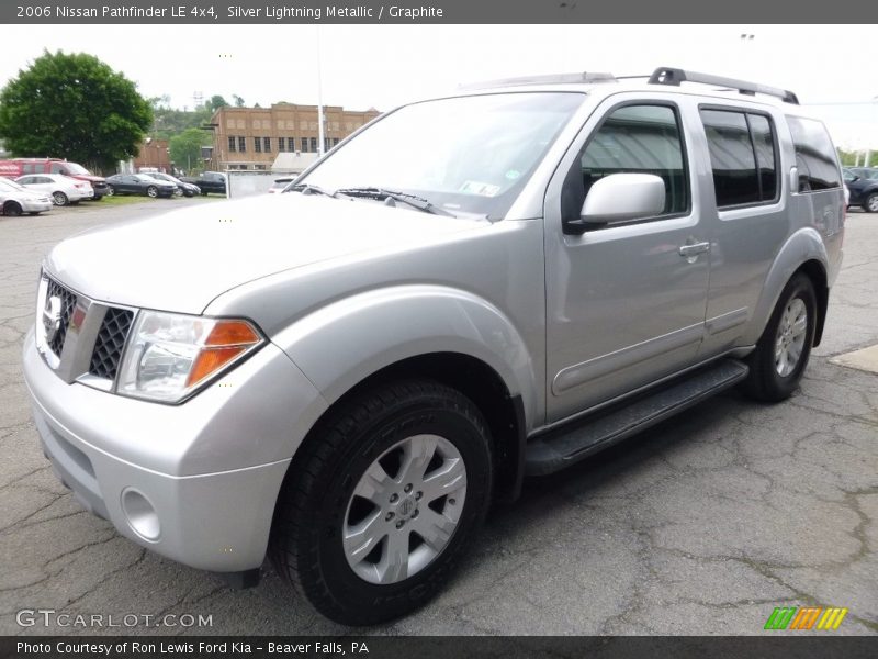 Silver Lightning Metallic / Graphite 2006 Nissan Pathfinder LE 4x4