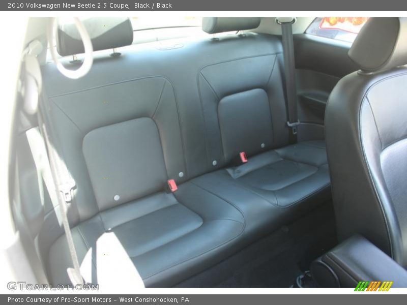 Black / Black 2010 Volkswagen New Beetle 2.5 Coupe